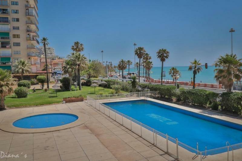 Estudio Frente Al Mar Apartment Benalmadena Exterior photo